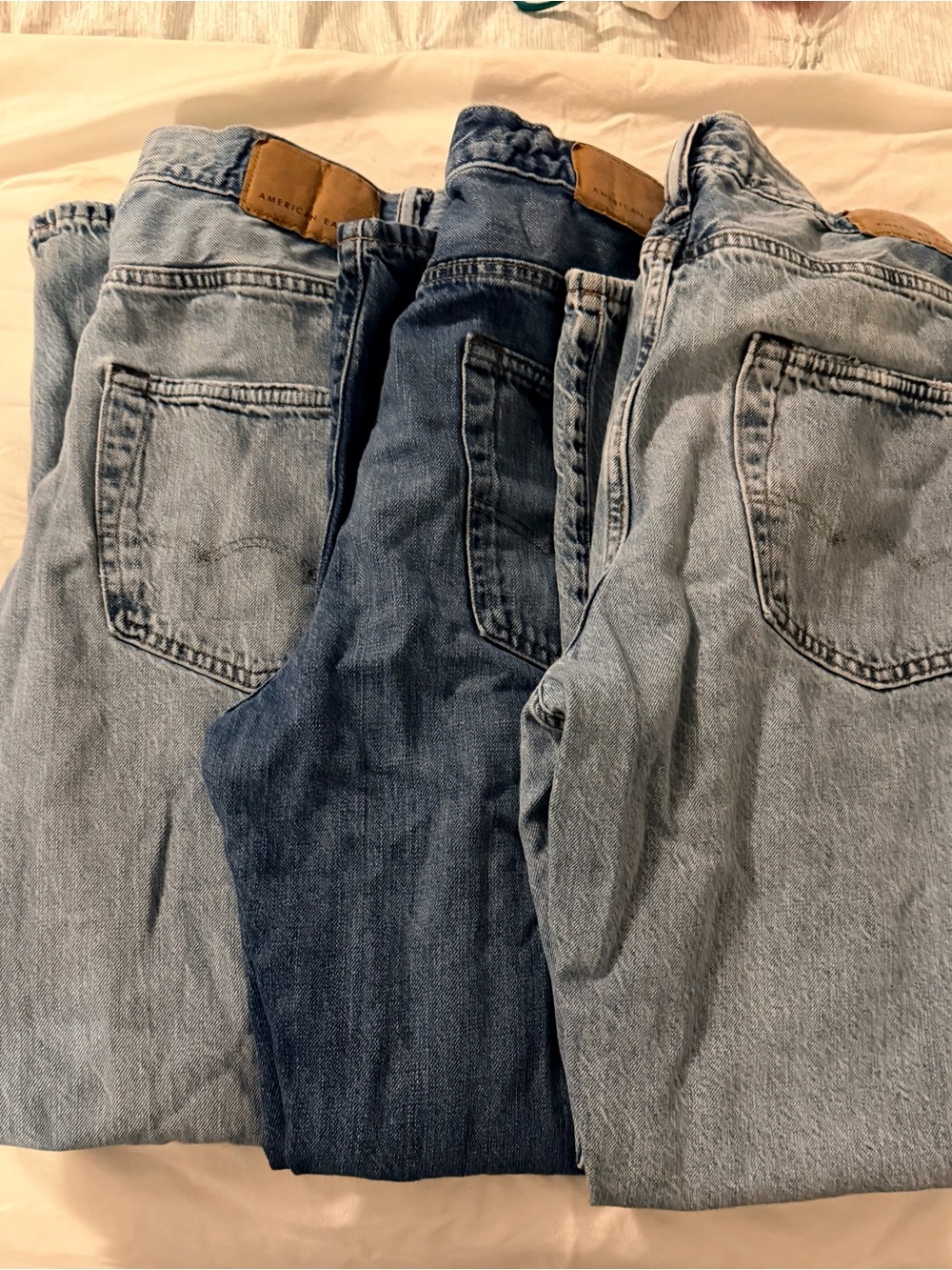 American Eagle Outfitters Men's Light and Dark Blue Relaxed Jeans Pack
